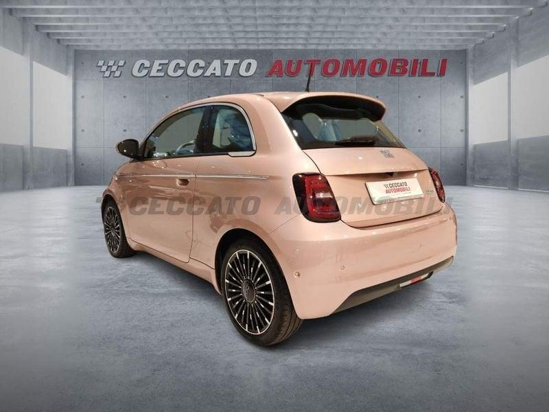 FIAT 500 500e 3+1 42 kWh La Prima