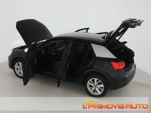 AUDI Q2 35 TFSI Black