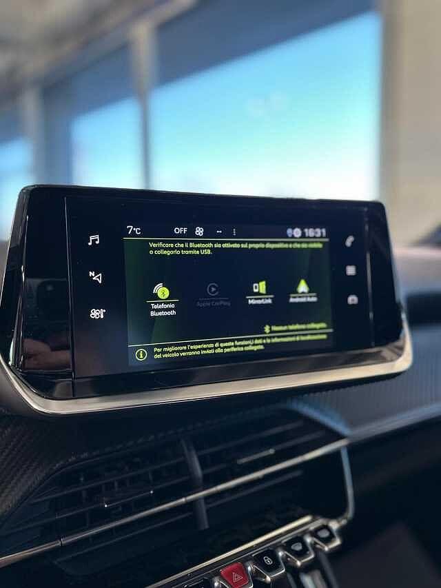 Peugeot 2008 PureTech 130 S&S Allure