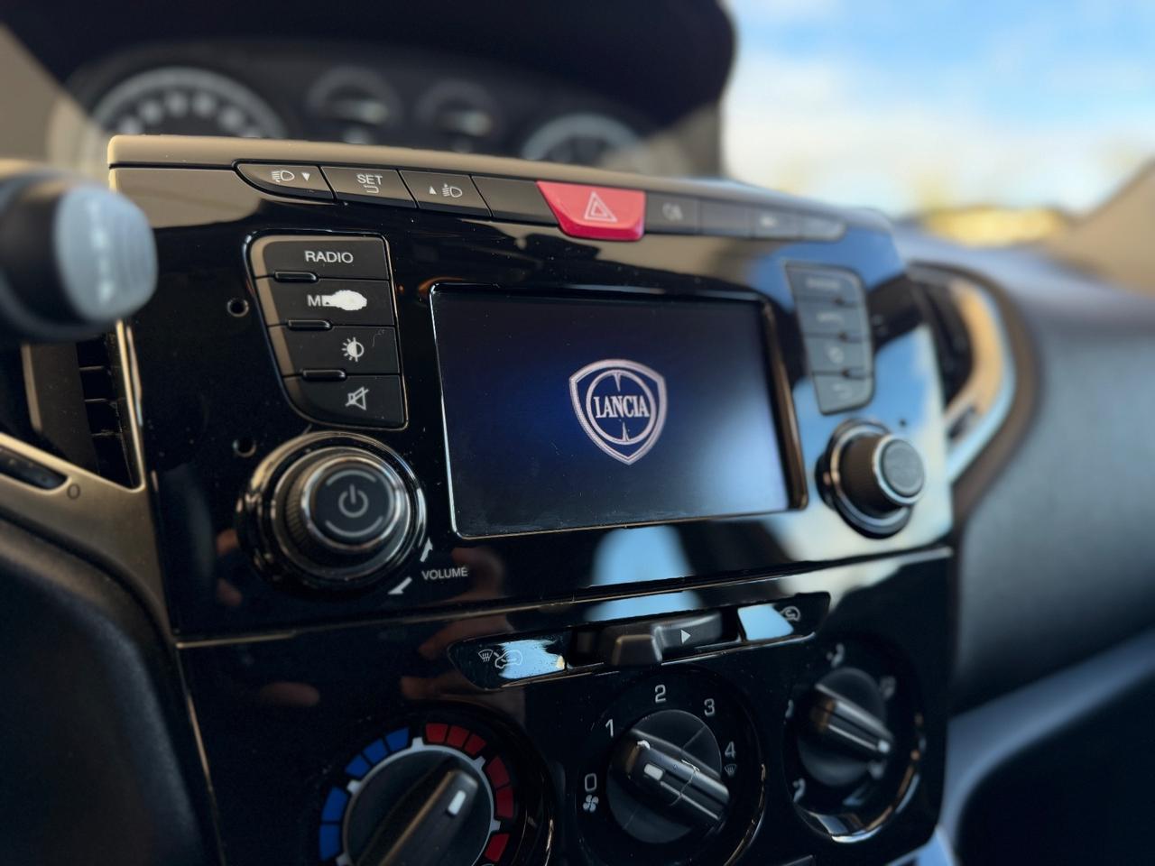 Lancia Ypsilon 1.2 69 CV 5 porte Gold UNICO PROPRIETARIO