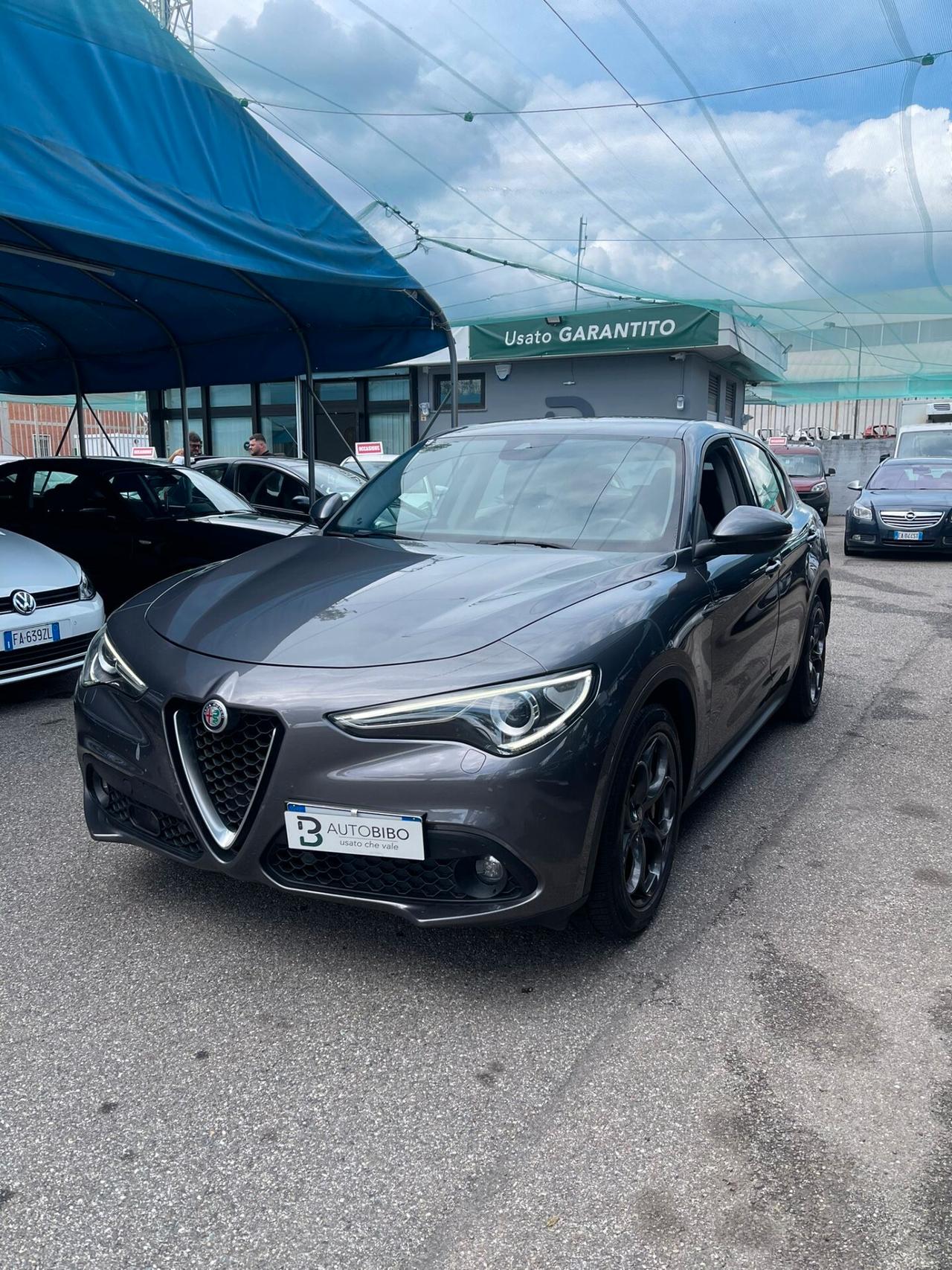 Alfa Romeo Stelvio 2.2 Turbodiesel 180 CV AT8 RWD Business