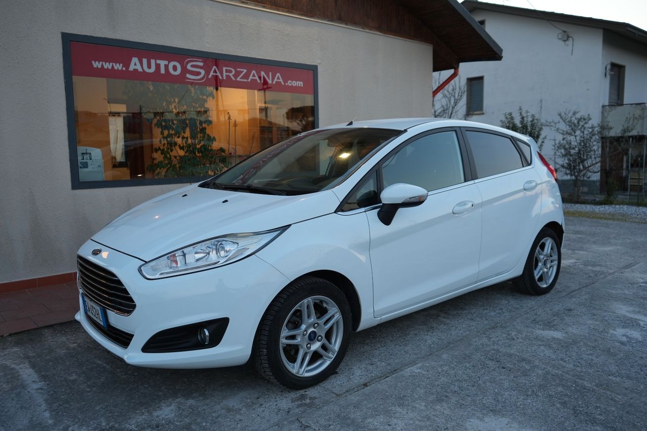 Ford Fiesta 1.5 TDCi 75CV 5 porte Titanium - GARANZIA 3 ANNI