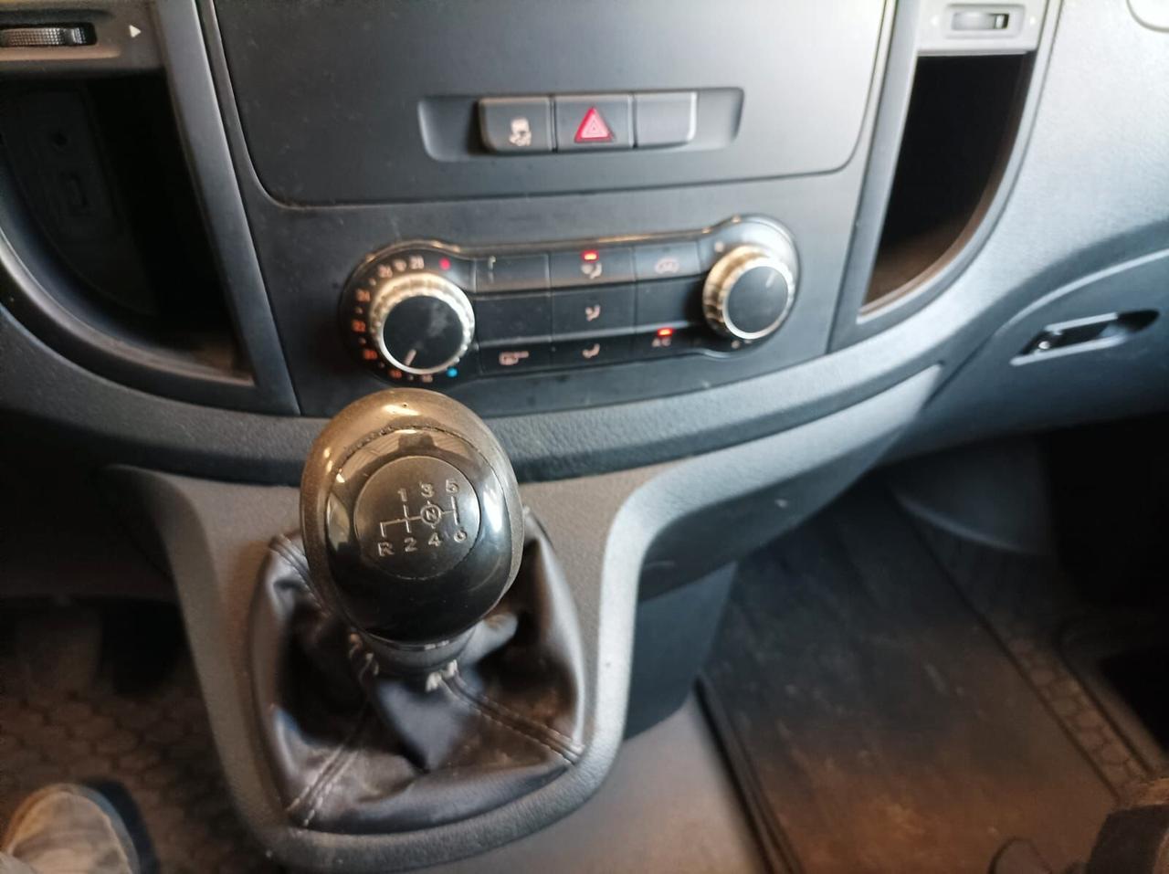 Mercedes-benz Vito 2.2 114 CDI Mixto 5 Posti Long