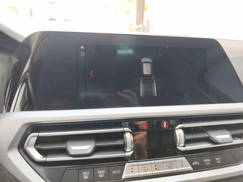 BMW Serie 3(G20/1-80/1) 318d Touring Business A...