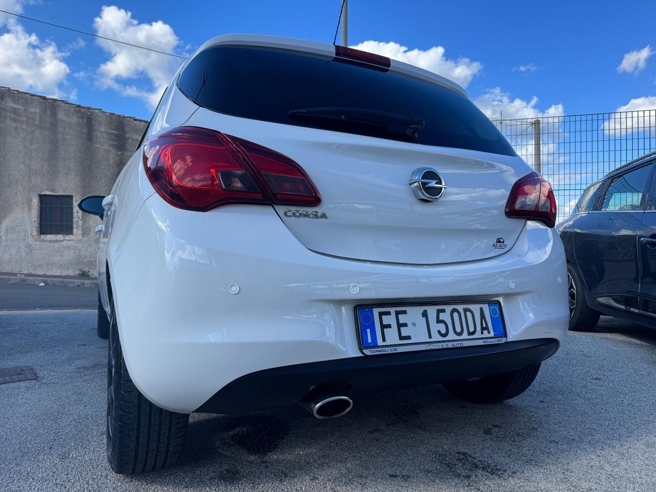 Opel Corsa 1.4 90CV GPL Tech 5 porte b-Color