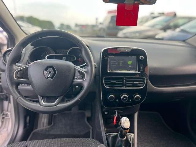 Renault Clio Clio 1.2 16v Intens 75cv