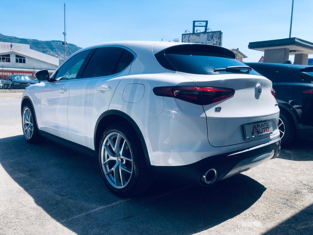 Alfa Romeo Stelvio 2.2 Turbodiesel 190 CV AT8 Q4 E