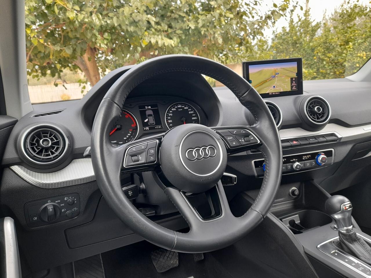 Audi Q2 35 TDI quattro S tronic Design 2019