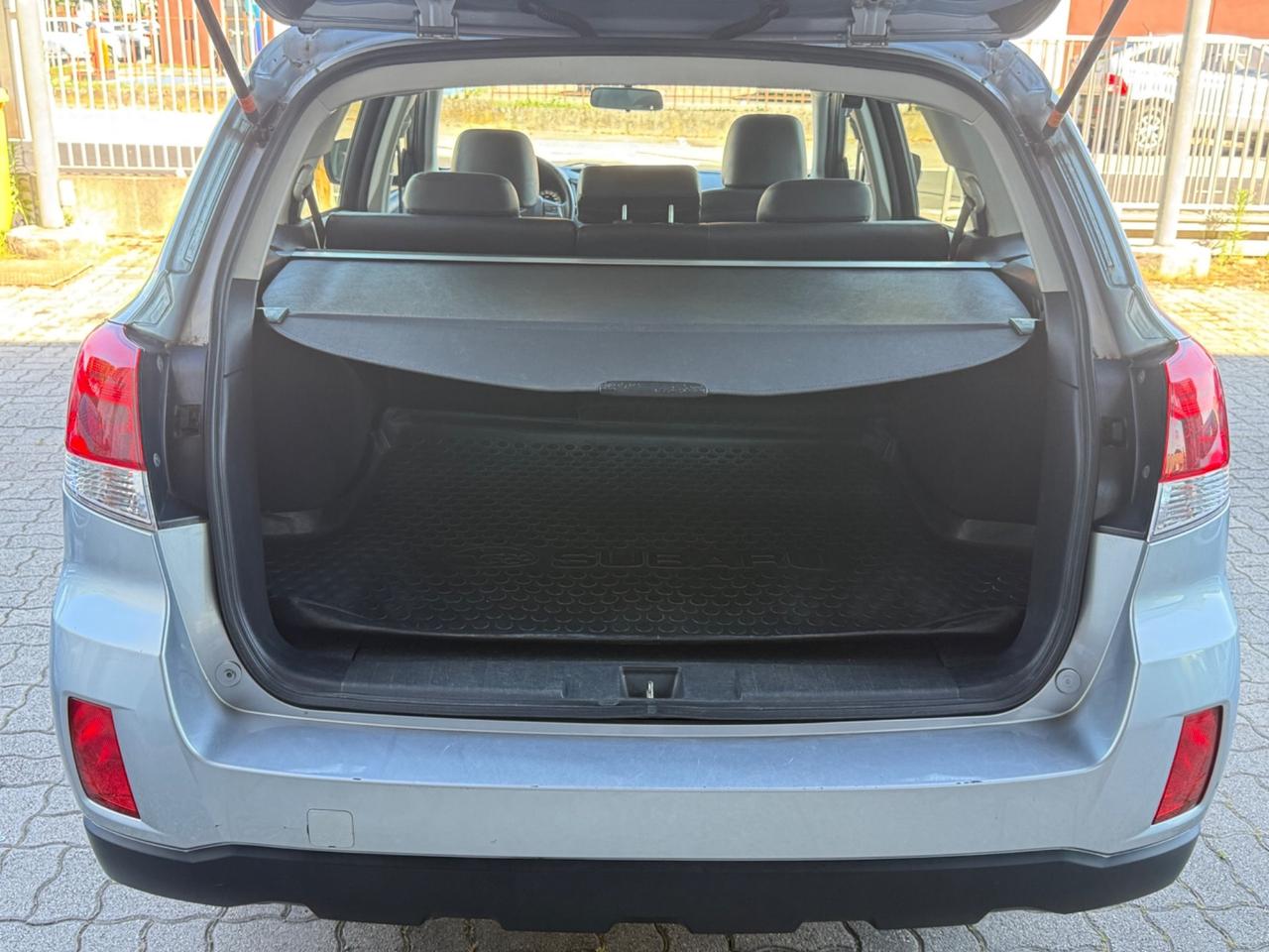 Subaru OUTBACK Automatica 2.0D Exclusive