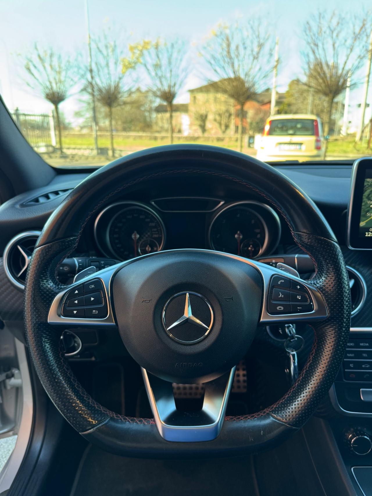 Mercedes-benz A 180d Automatic Premium amg