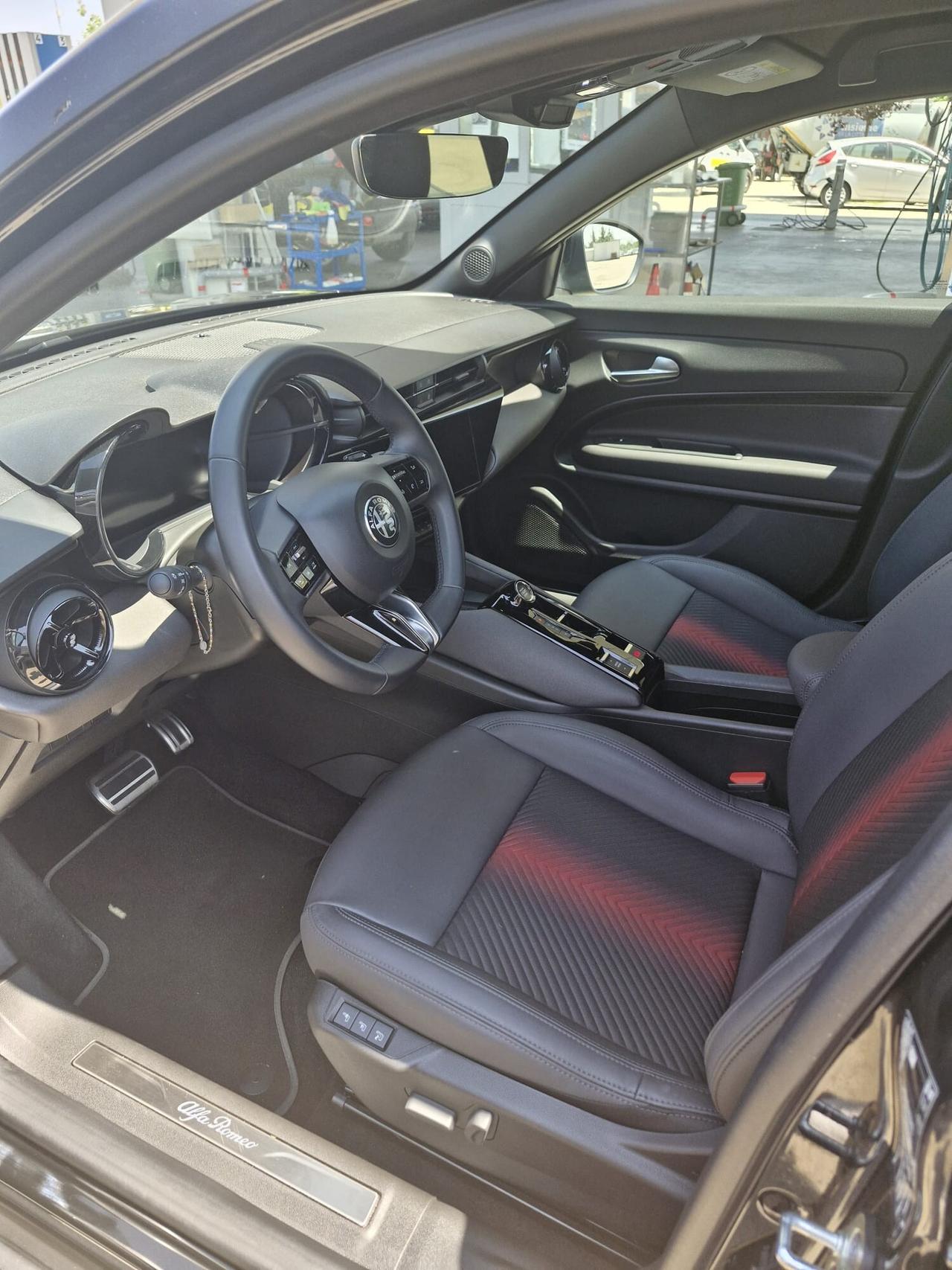 ALFA ROMEO Junior 1.2 136 CV Hybrid eDCT6 Speciale