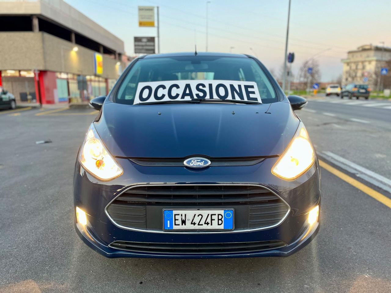 Ford B-Max 1.4 90 CV GPL Business Titanium