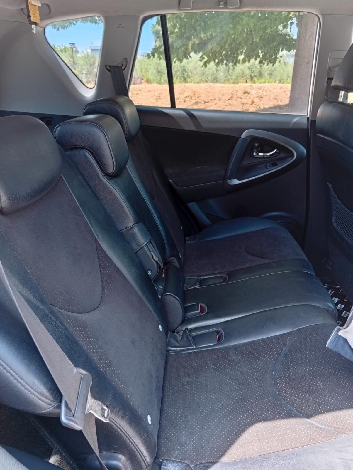 Toyota RAV 4 RAV4 2.2 D-4D 150 CV DPF