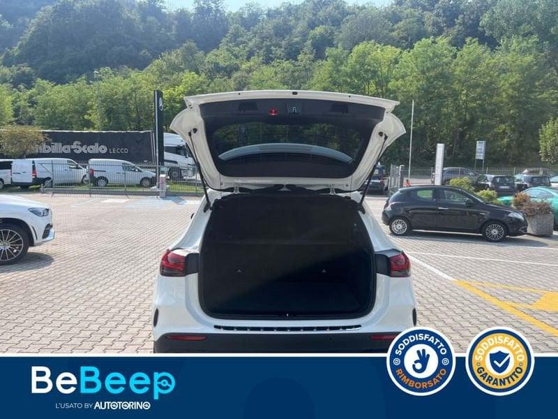Mercedes-Benz GLA 180 D PREMIUM AUTO