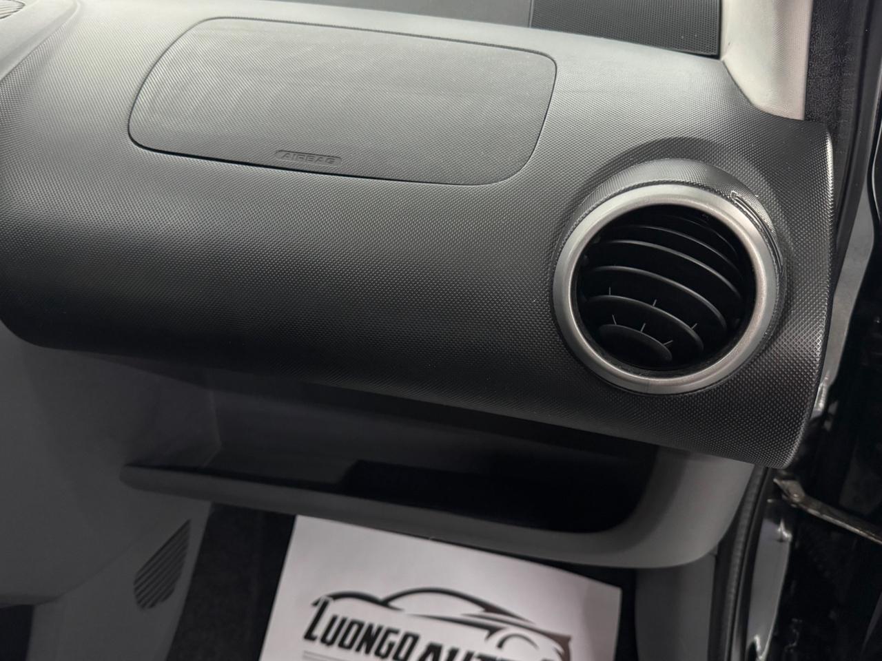 Peugeot 107 1.0 68CV 5p. Full Opt