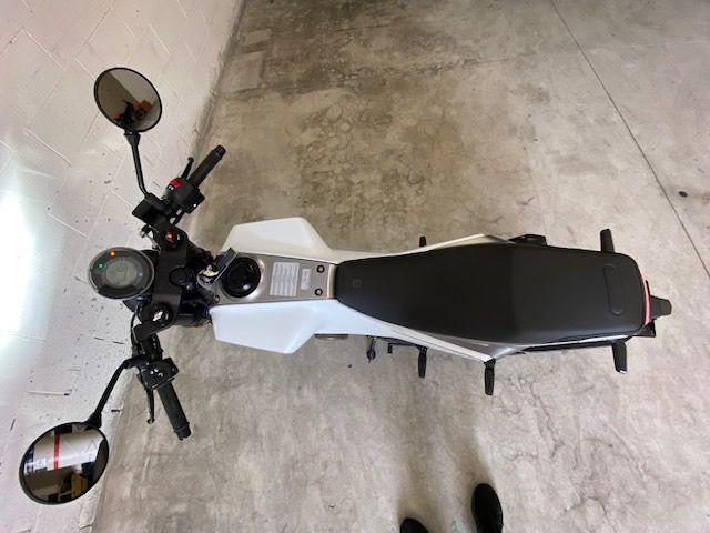 HUSQVARNA Vitpilen 401 4T my21