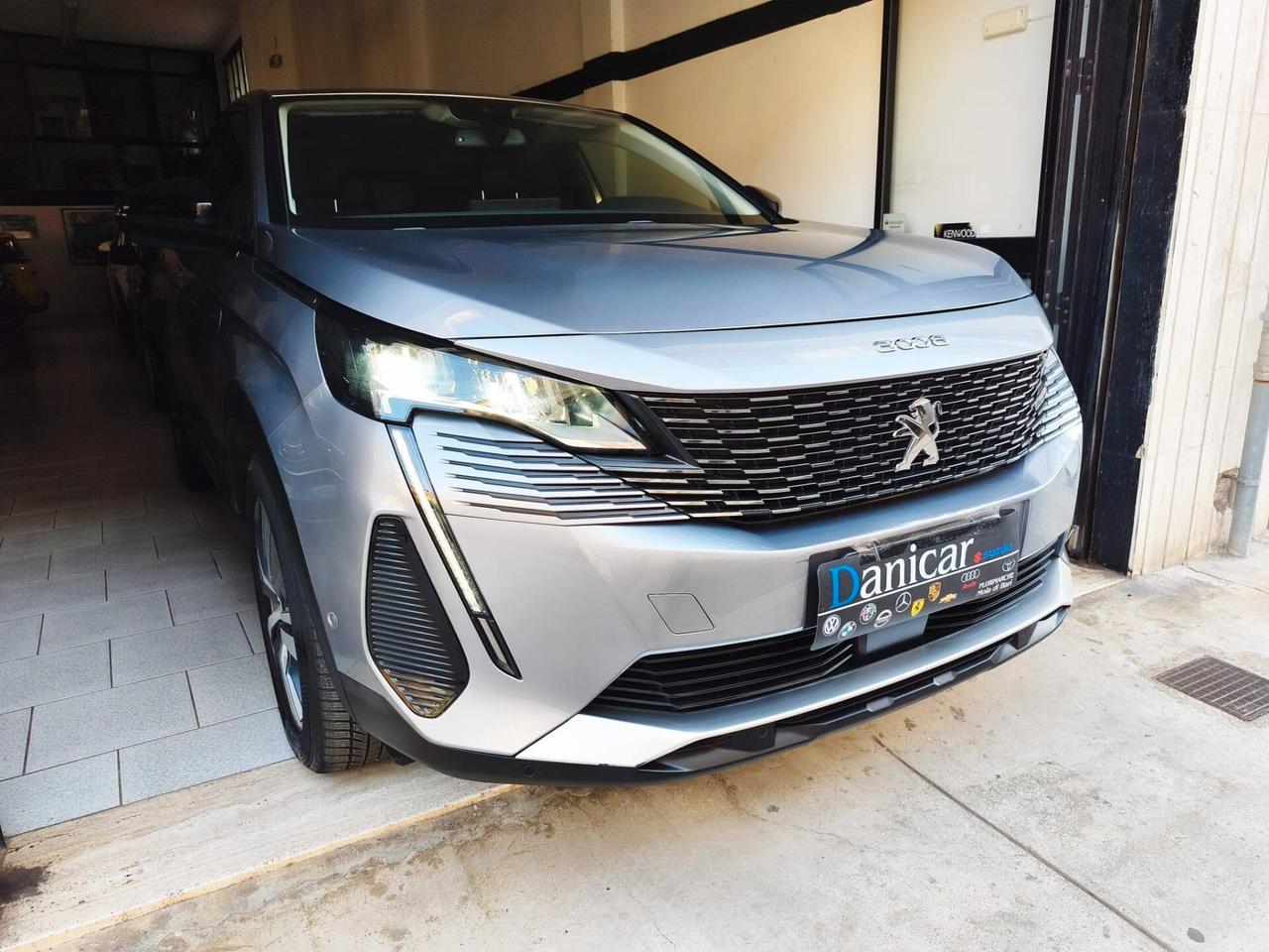 Peugeot 3008 BlueHDi 130 S&S EAT8 Allure