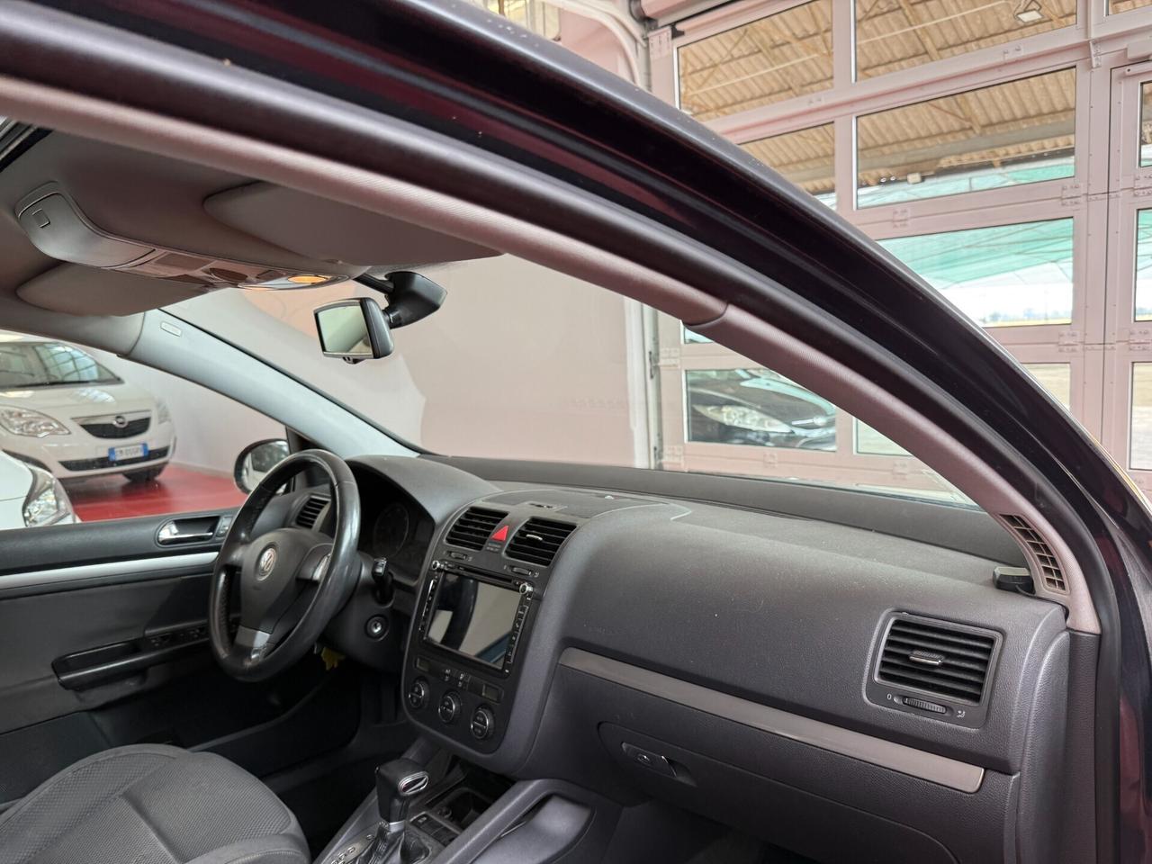 Volkswagen Golf 2.0 16V TDI 5p. Comfortline