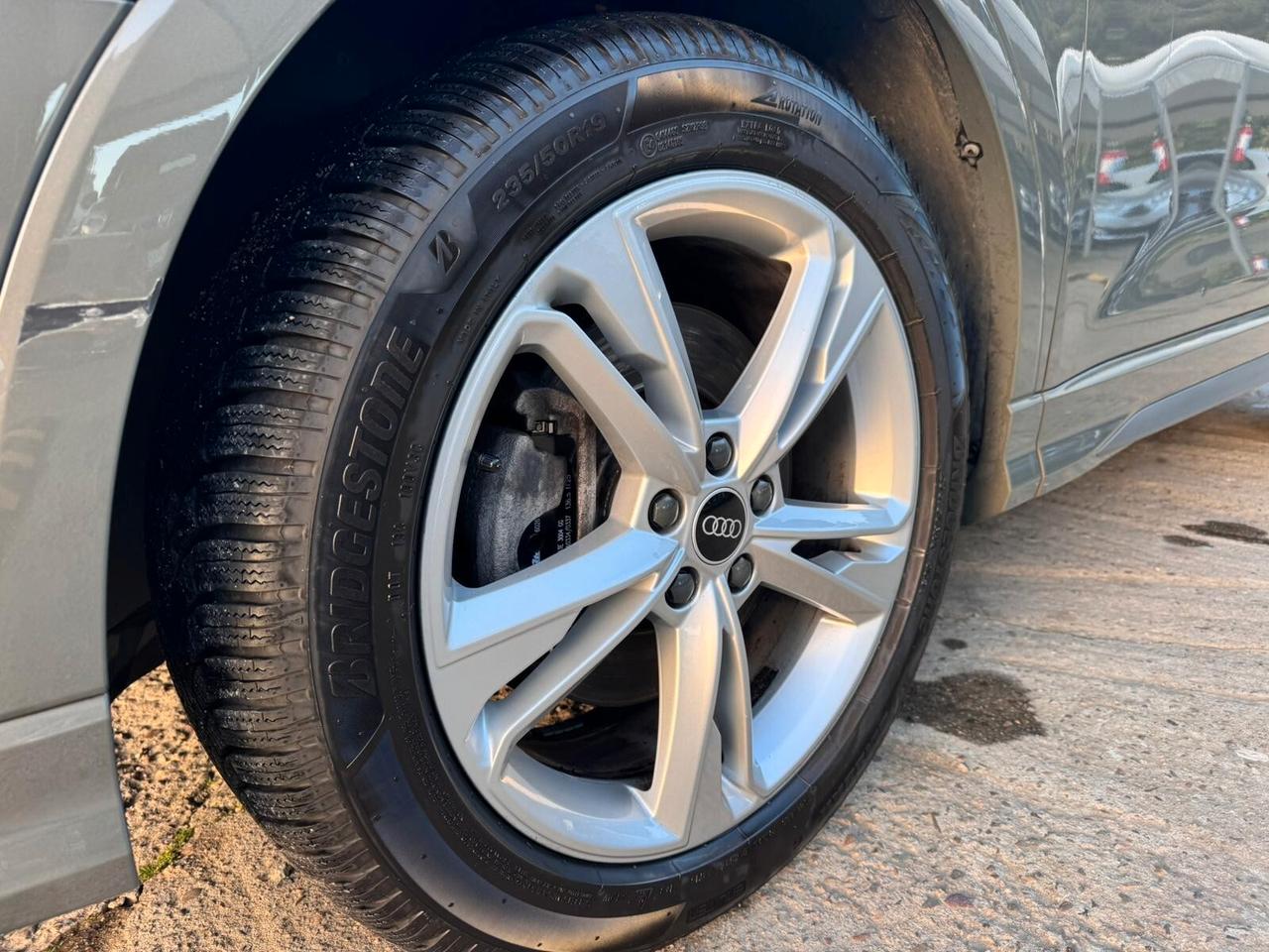 Audi Q3 40 TDI quattro S tronic line edition