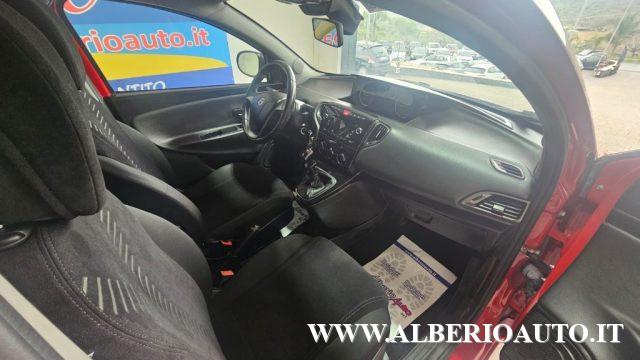 LANCIA Ypsilon 1.2 69 CV 5 porte Gold