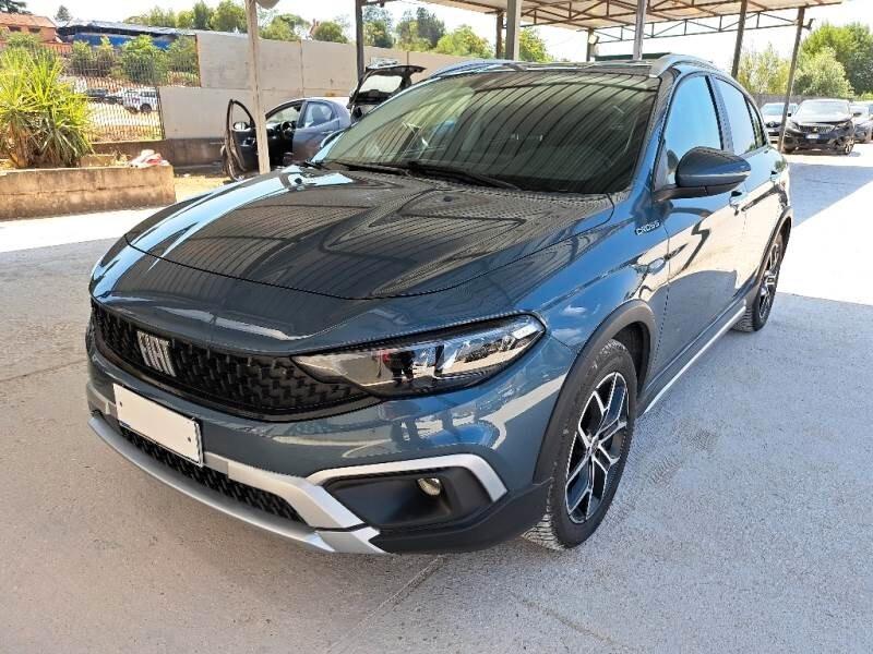 Fiat Tipo 1.5 Hybrid DCT 5 porte Cross