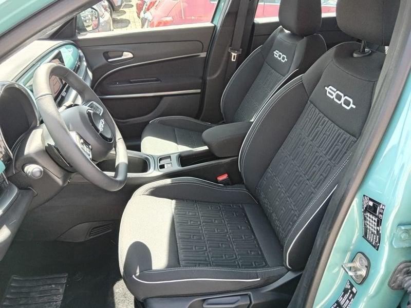 FIAT 600 1.2 Hybrid 145cv Icon