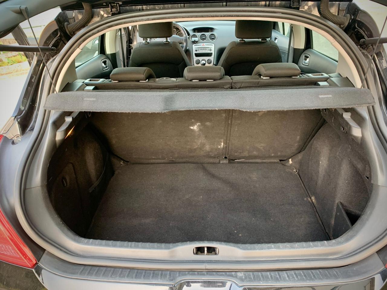 Peugeot 308 1.6 8V HDi