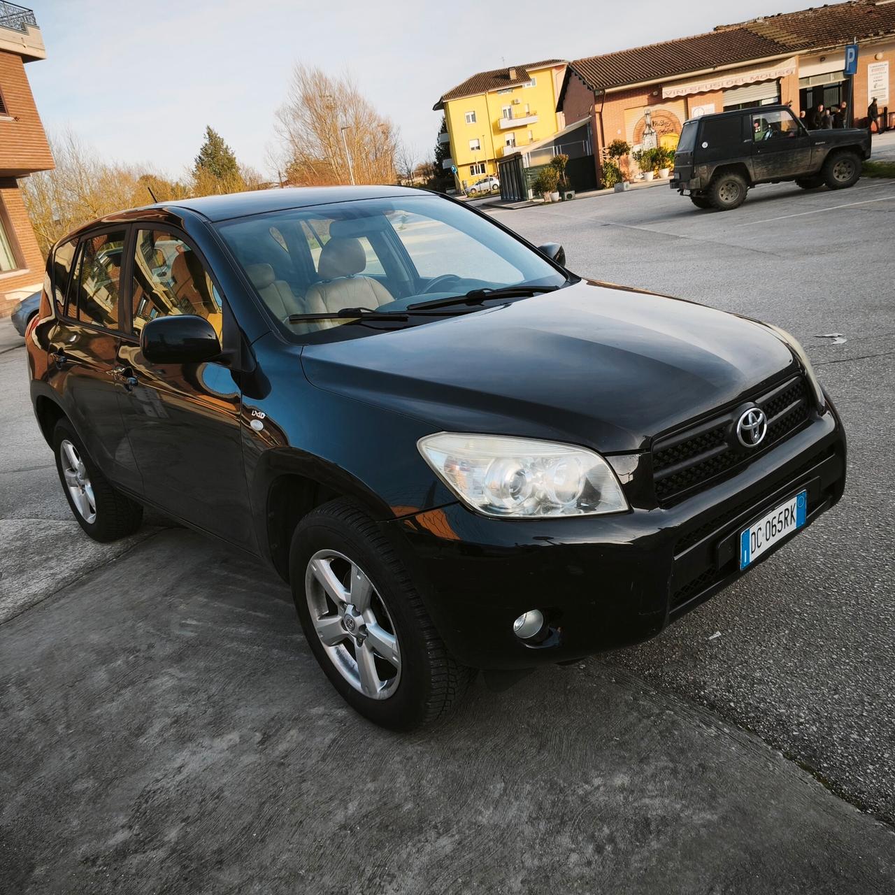 Toyota RAV 4 RAV4 2.2 D-4D 136 CV
