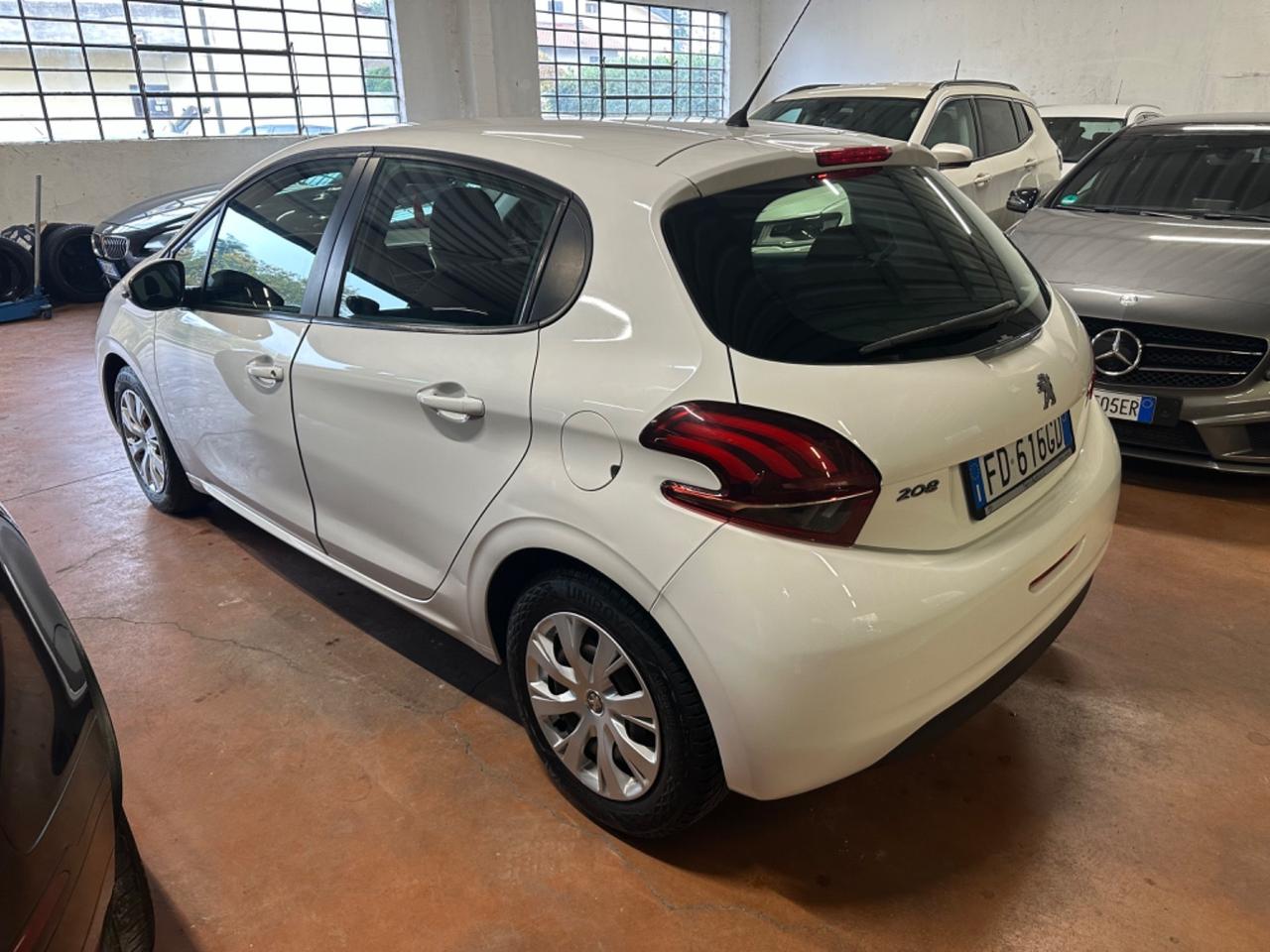 Peugeot 208 PureTech 82 5 porte Active