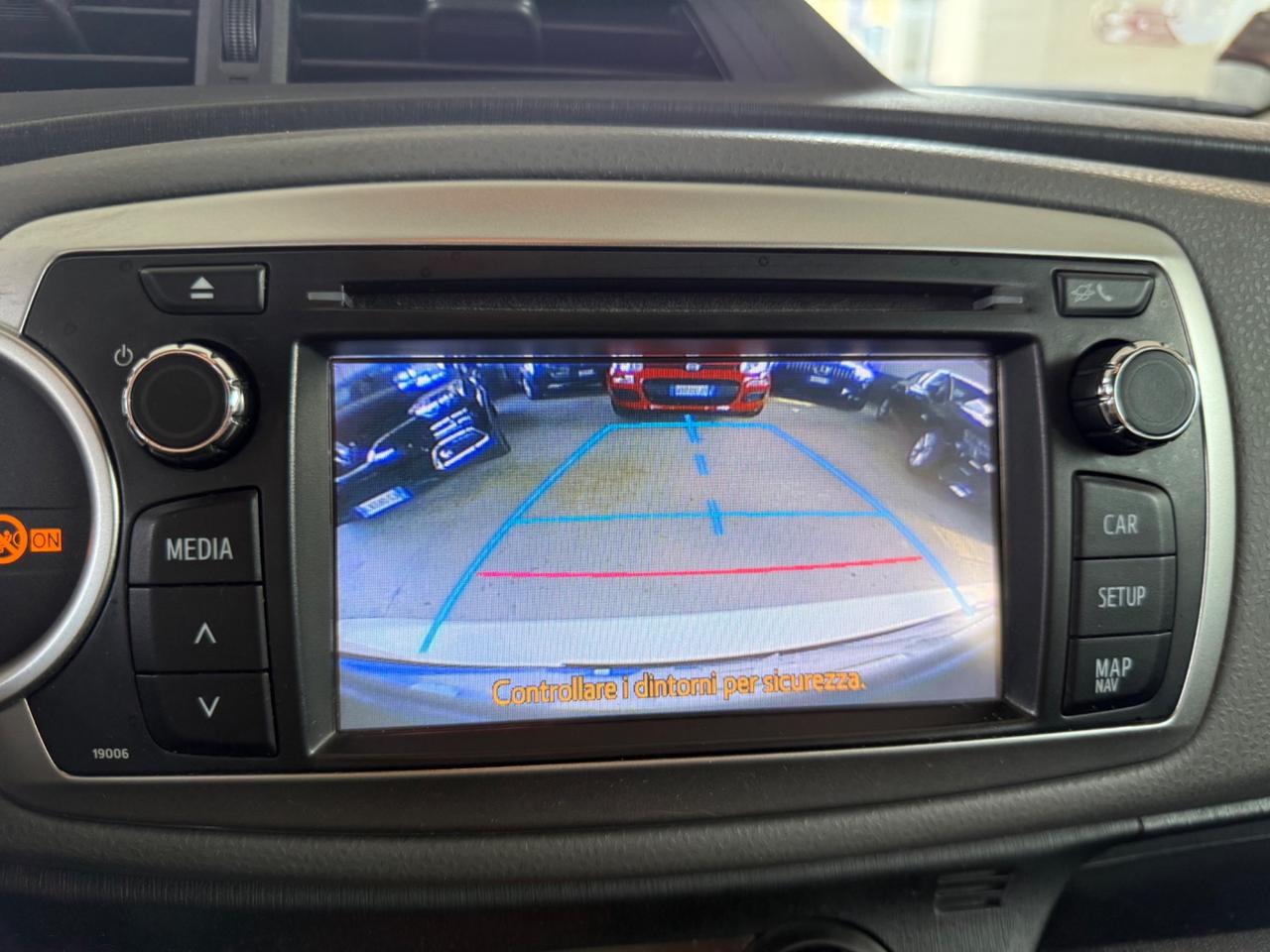 Toyota Yaris 1.0 5 porte Lounge UNICO PROPRIETARIO