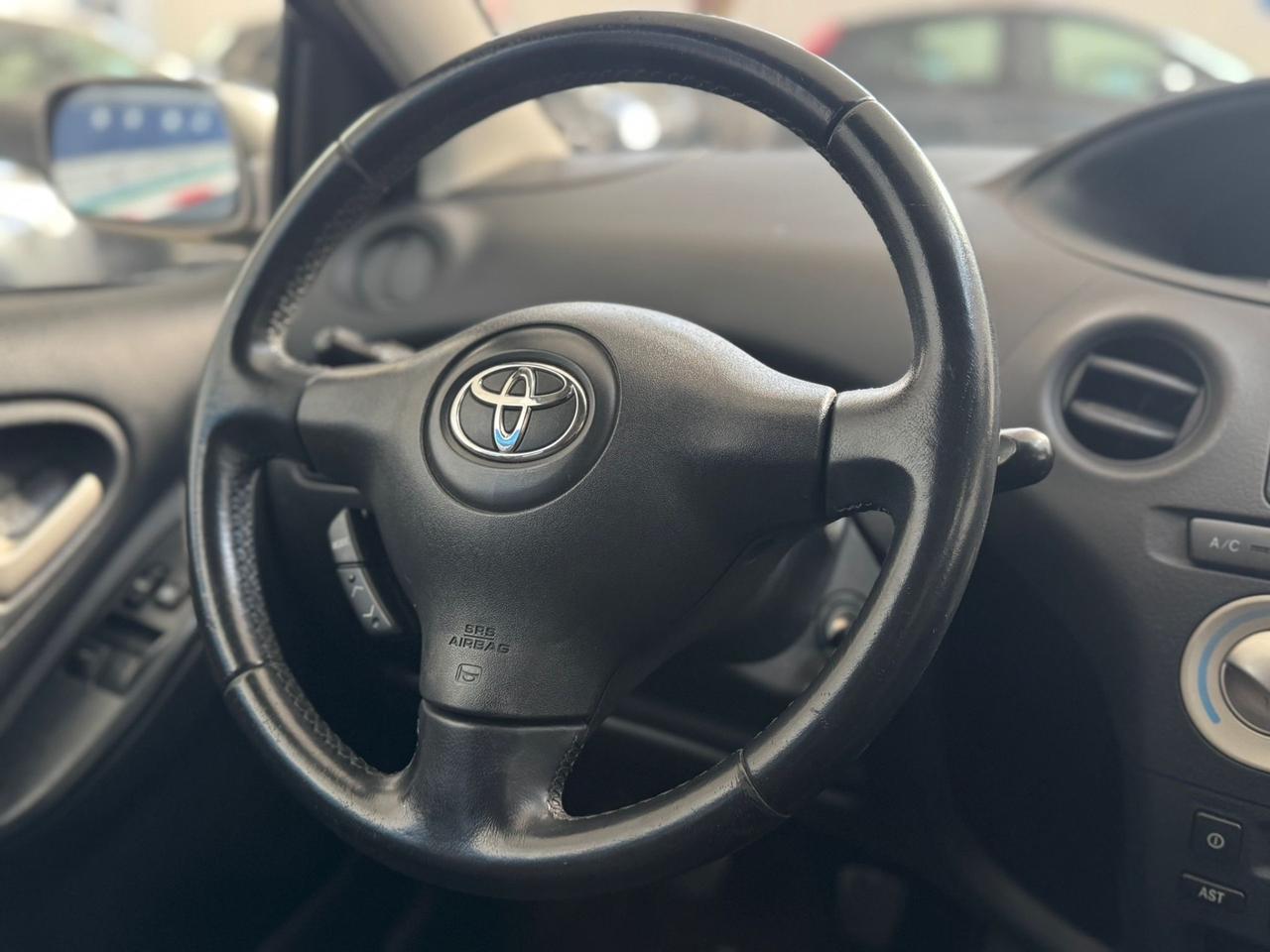 Toyota Yaris 1.0i 16V OK NEOPATENTATI