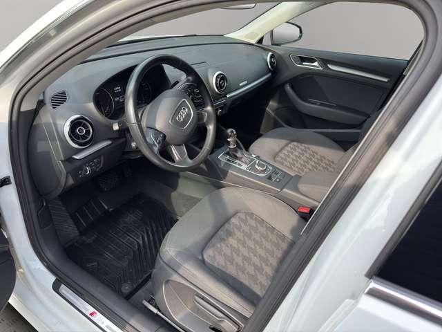 Audi A3 A3 Sportback 1.6 tdi Ambition S-LINE 110cv E6