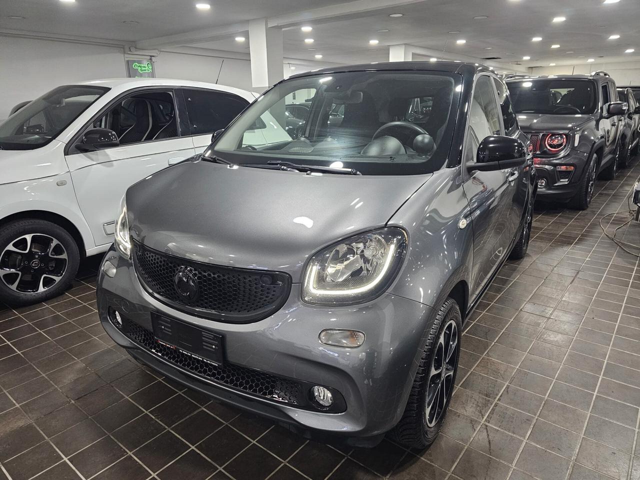 NUOVA SMART FORFOUR PASSION EDITION 0.9 TURBO BENZ 90CV AUTOMATIC
