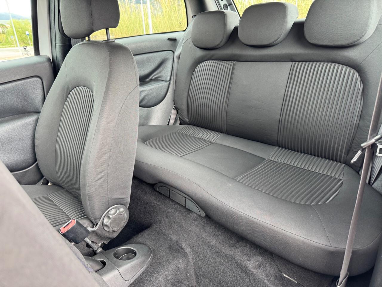 Lancia Ypsilon 1.2 69 CV Argento