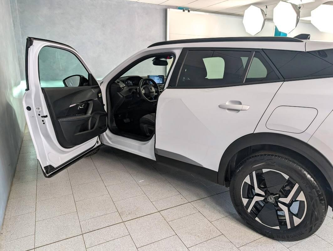 Peugeot 2008 1.2 puretech Allure s&s 130cv eat8