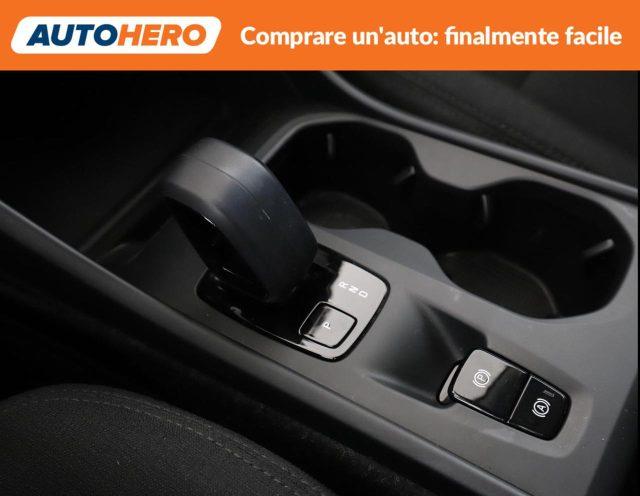 VOLVO XC40 B3 automatico Essential