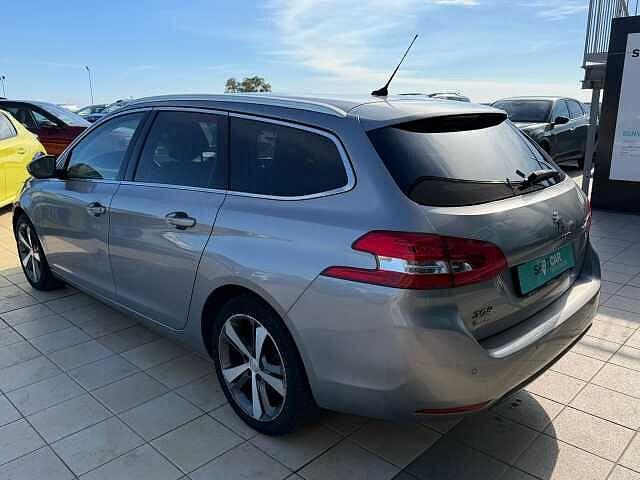 Peugeot 308 BlueHDi 120 S&S SW Allure