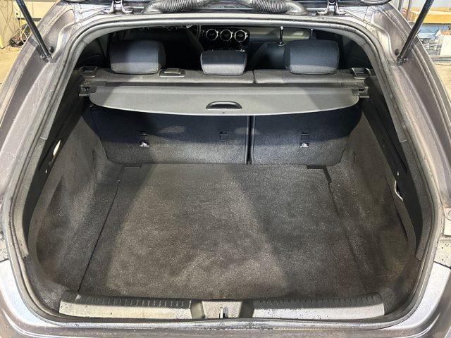 MERCEDES-BENZ CLA 200 d Automatic Shooting Brake Business Extra