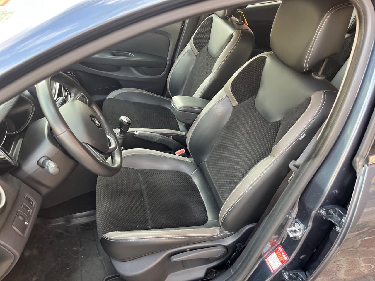 Renault Clio dCi 8V 90CV Start&Stop 5 porte Energy Intens