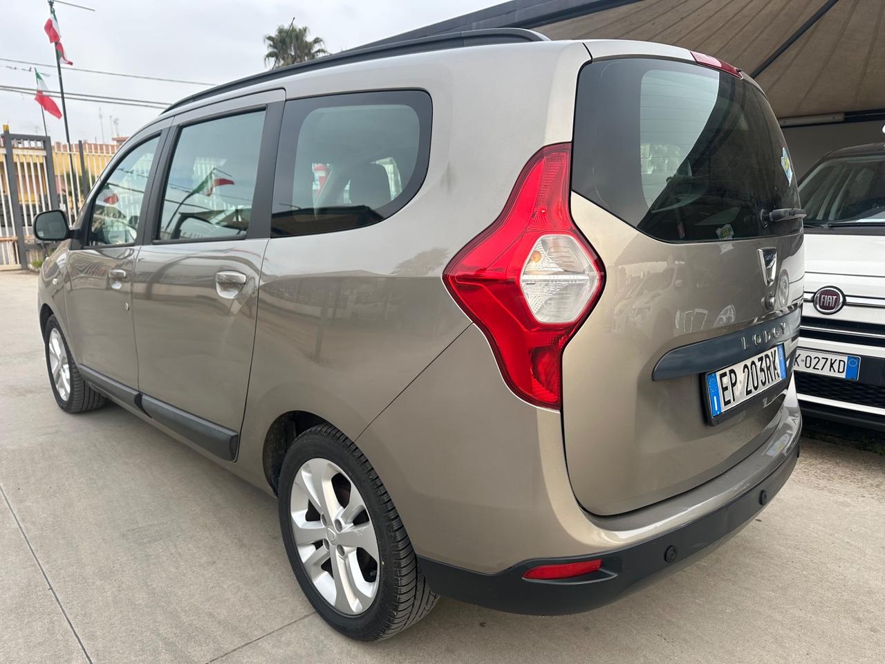 Dacia LODGY 1.5 DIESEL 2012 - SPAZIOSO, NAVIGATORE