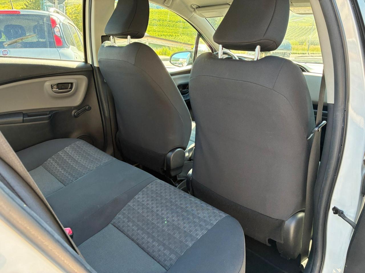 TOYOTA YARIS 1.0 5 PORTE