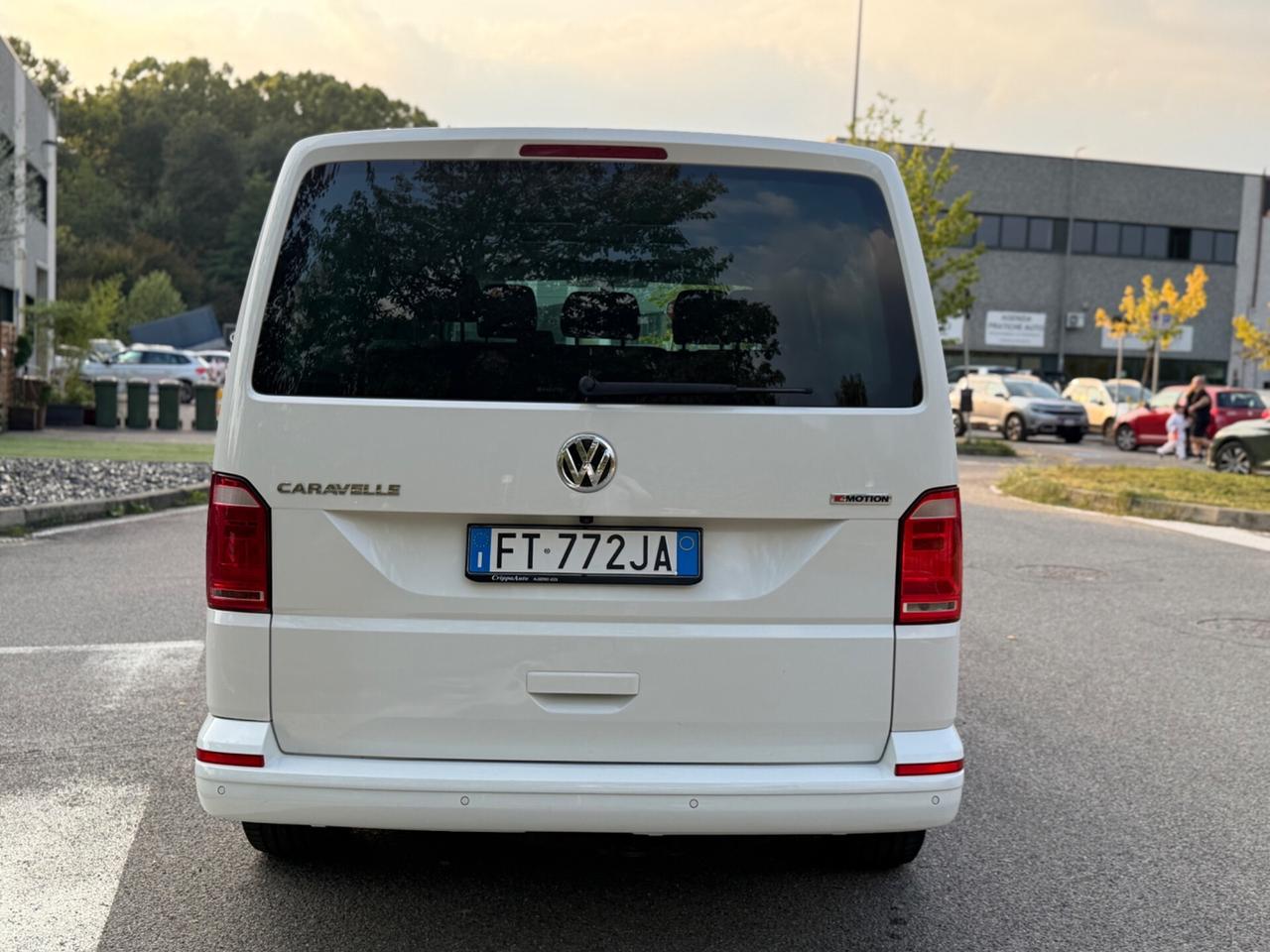 Volkswagen Caravelle 2.0 TDI 150CV DSG 4 Motion PC Comfortline