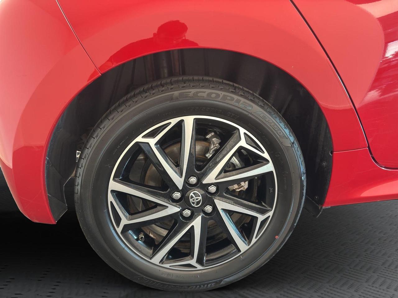 Toyota Yaris 1.5h Trend