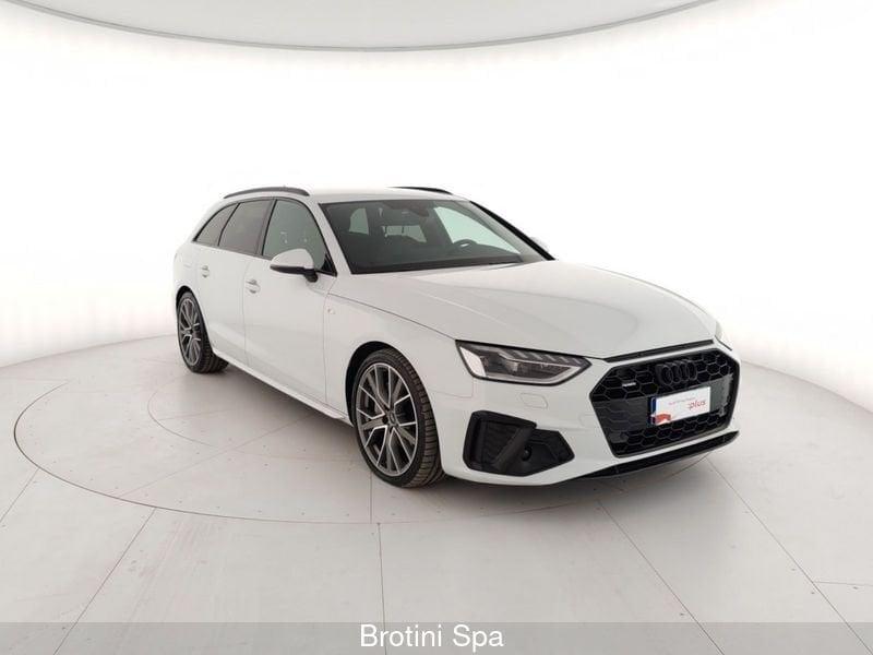 Audi A4 Avant 40 TDI quattro S tronic S line edition