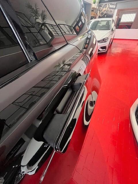 RANGE ROVER EVOQUE R-DYNAMIC SE 5p 2.0 D MHEV 150CV NAVI CERCHI 20 VIRTUAL PELLE TOTALE