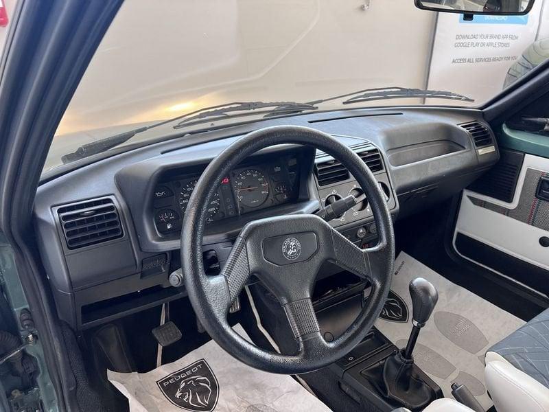Peugeot 205 205 Cabrio 1.4 82 CV - Roland Garros