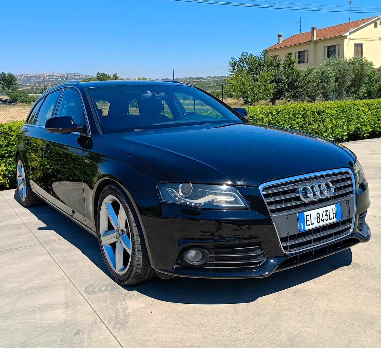 Audi A4 Avant S-Line 2.0 TDI 143CV F.AP.