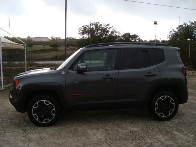 Jeep Renegade 2.0 Mjt 170CV 4WD Active Drive Low Trailhawk