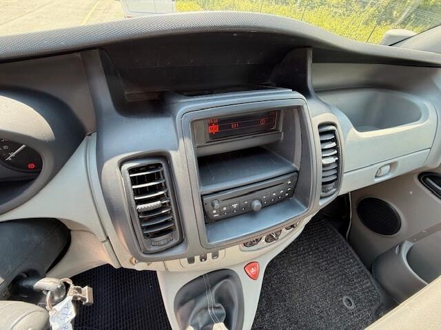Renault Trafic T29 2.0 dCi/115 PC-TN Furgone DPF