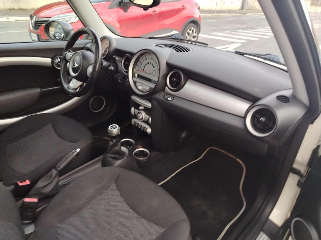 Mini 1.4 16V One Chili per NEOPATENTATI